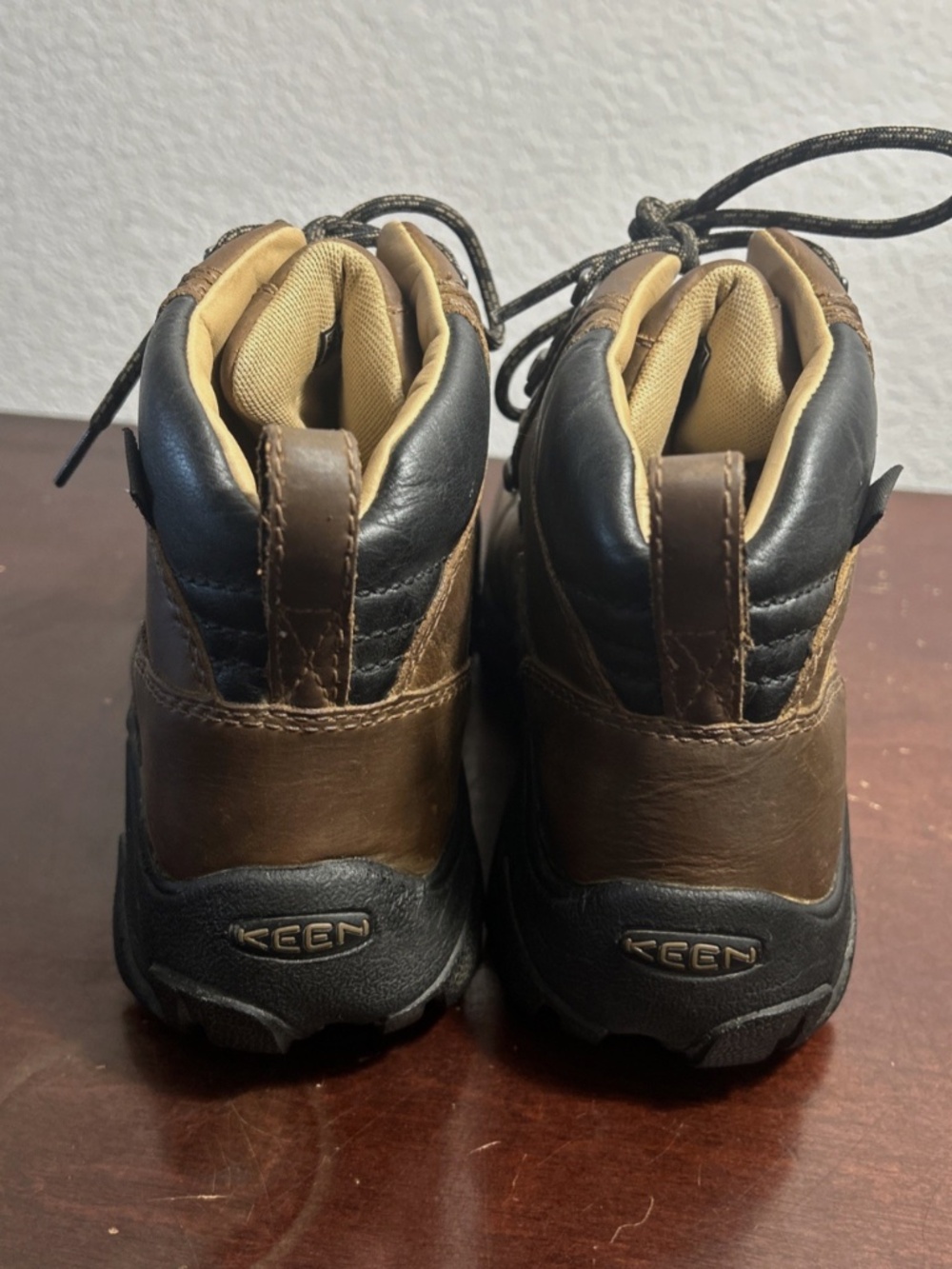Keen Pyrenees Mid Waterproof Brown Leather Hiking Boots Womens 7.5 - Picture 4 of 8